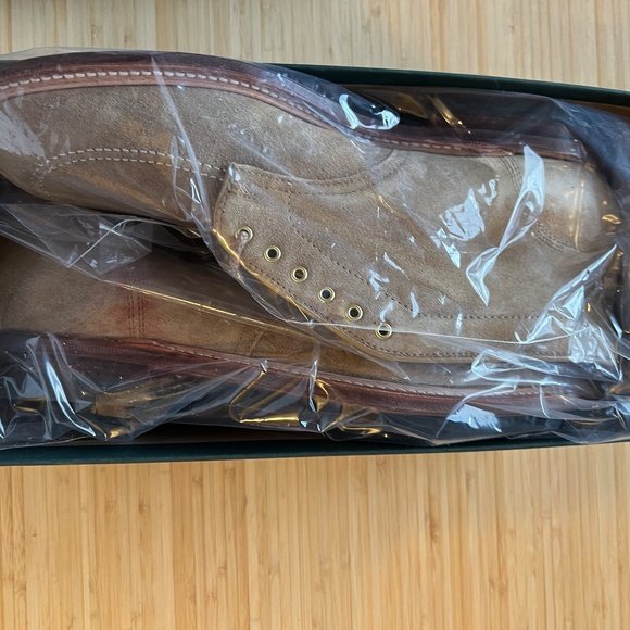 ALDEN for JCREW TAN SUEDE SIX-EYELET CHUKKA BOOT - 12M - NWT main image 7